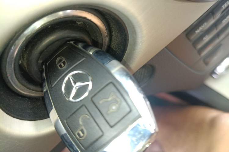 Used Mercedes-Benz GLK-Class 2015 GLK 260 4MATIC Fashion Edition Ultimate Version Vehicle Key