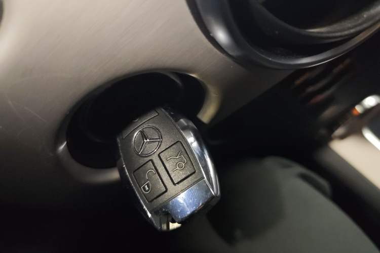 Used Mercedes-Benz GLK-Class 2015 GLK 260 4MATIC Fashion Edition Ultimate Version Vehicle Key