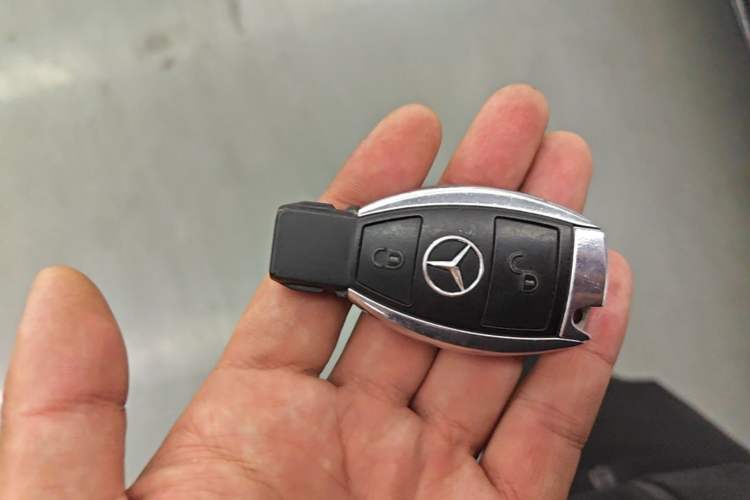 Used Mercedes-Benz GLK-Class 2015 GLK 260 4MATIC Dynamic Edition Ultimate Version Vehicle Key