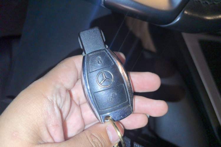 Used Mercedes-Benz GLK-Class 2015 GLK 260 4MATIC Dynamic Edition Ultimate Version Vehicle Key