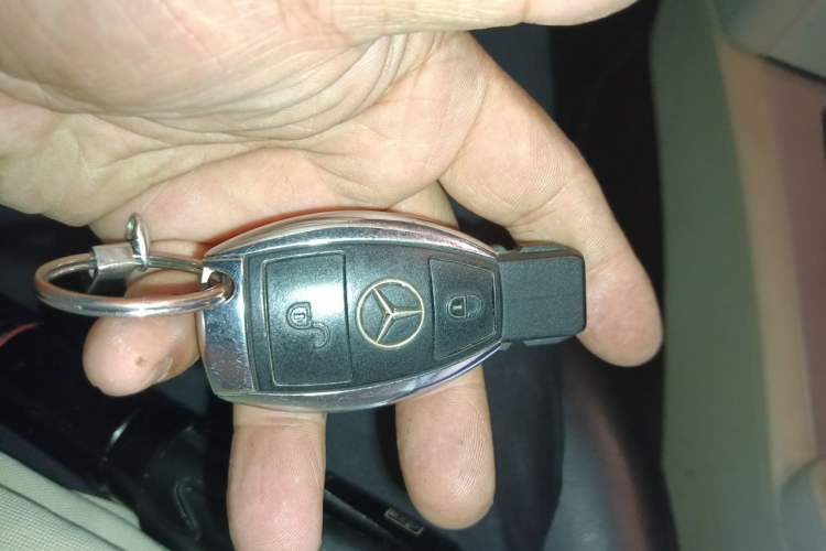 Used Mercedes-Benz GLK-Class 2015 GLK 260 4MATIC Dynamic Edition Ultimate Version Vehicle Key