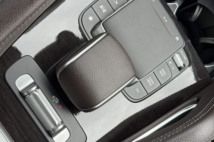 Used Mercedes-Benz GLS 2020 GLS 450 4MATIC Dynamic Edition Interior 1