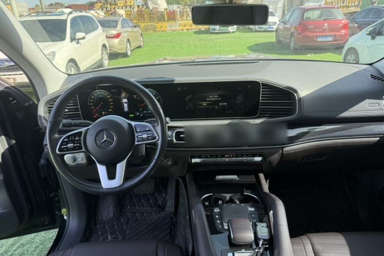 Used Mercedes-Benz GLS 2020 GLS 450 4MATIC Dynamic Edition Interior 1