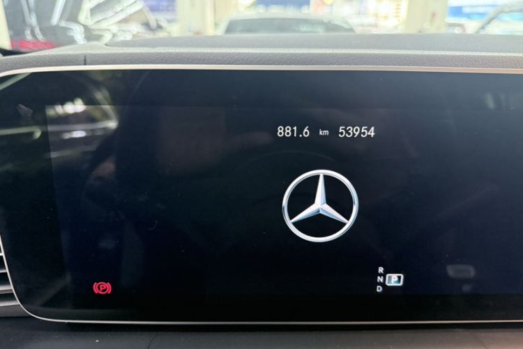 Used Mercedes-Benz GLS 2020 GLS 450 4MATIC Dynamic Edition Odometer Close Up