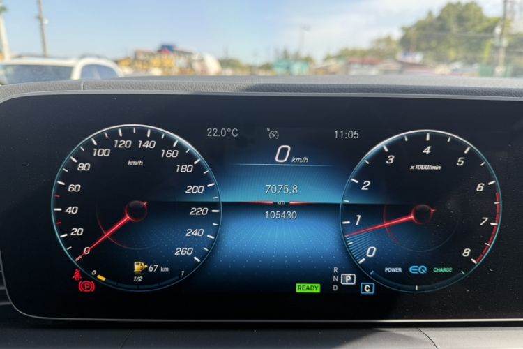Used Mercedes-Benz GLS 2020 GLS 450 4MATIC Dynamic Edition Odometer Close Up