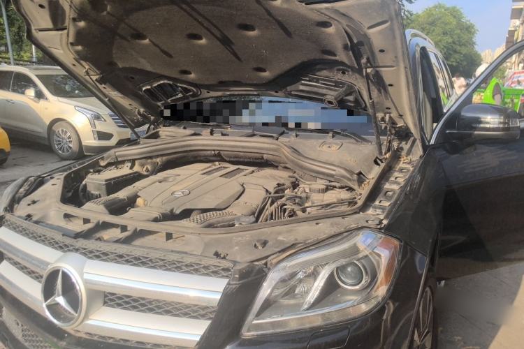 Used Mercedes-Benz GLS  Engine Bay Left
