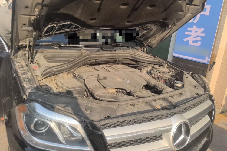 Used Mercedes-Benz GLS  Engine Bay Right