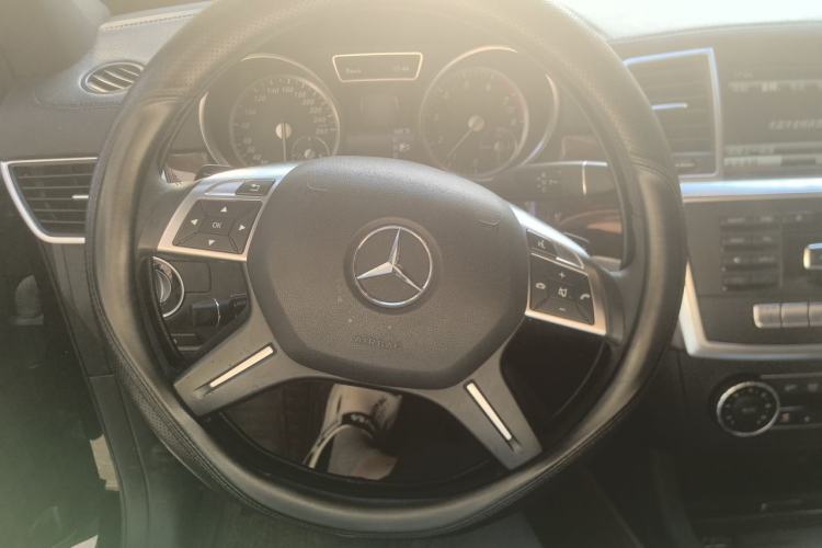 Used Mercedes-Benz GLS  Steering Wheel