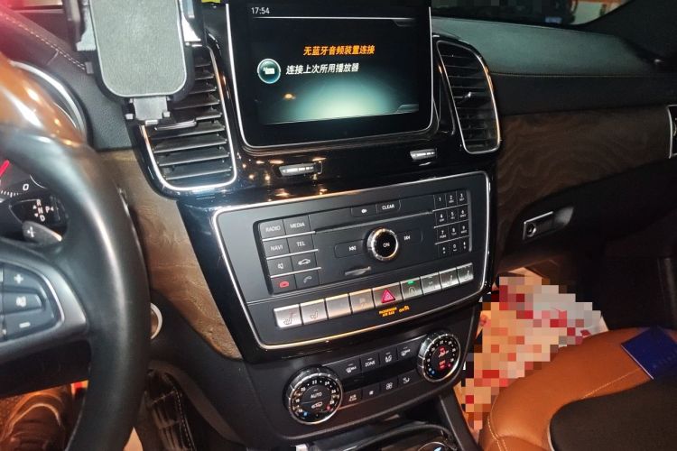 Used Mercedes-Benz GLS 2016 GLS 500 4MATIC Audio And AC Panel