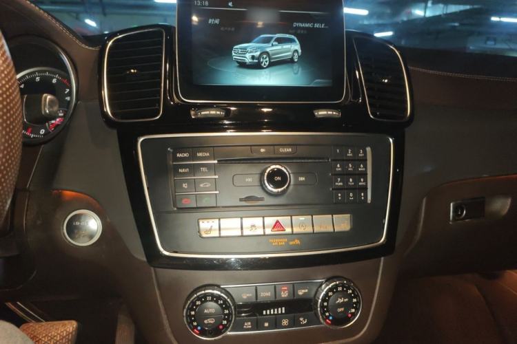 Used Mercedes-Benz GLS 2016 GLS 400 4MATIC Dynamic Model Audio And AC Panel
