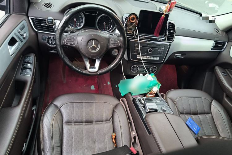 Used Mercedes-Benz GLS 2016 GLS 400 4MATIC Dynamic Model Center Console