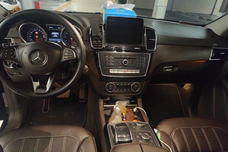 Used Mercedes-Benz GLS 2016 GLS 400 4MATIC Dynamic Model Center Console