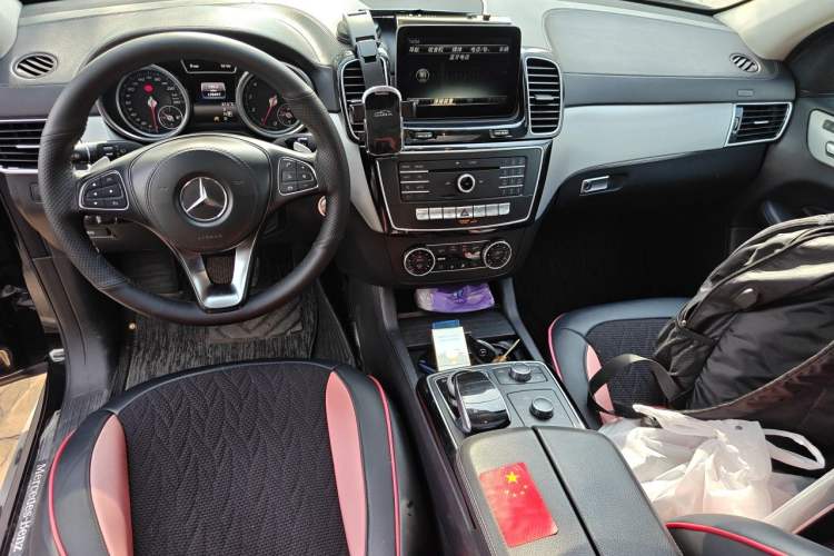 Used Mercedes-Benz GLS 2016 GLS 400 4MATIC Dynamic Model Center Console