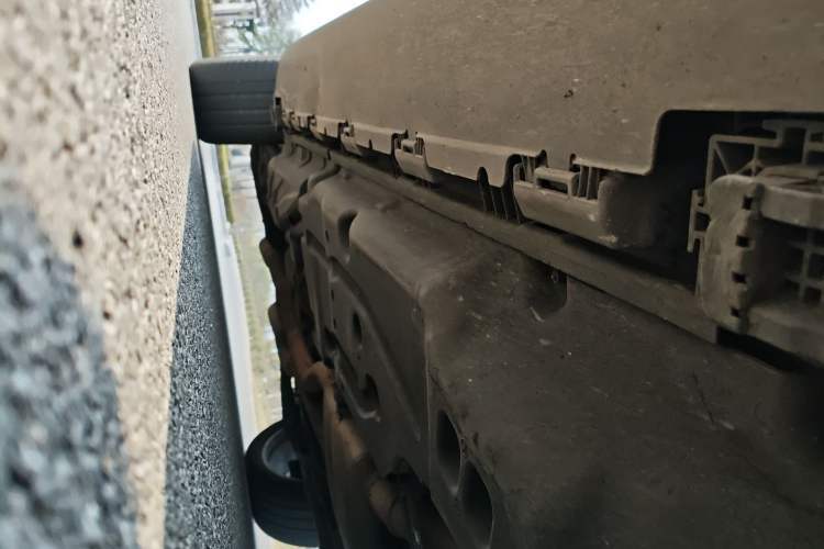 Used Mercedes-Benz GLS 2016 GLS 500 4MATIC Chassis Front Right
