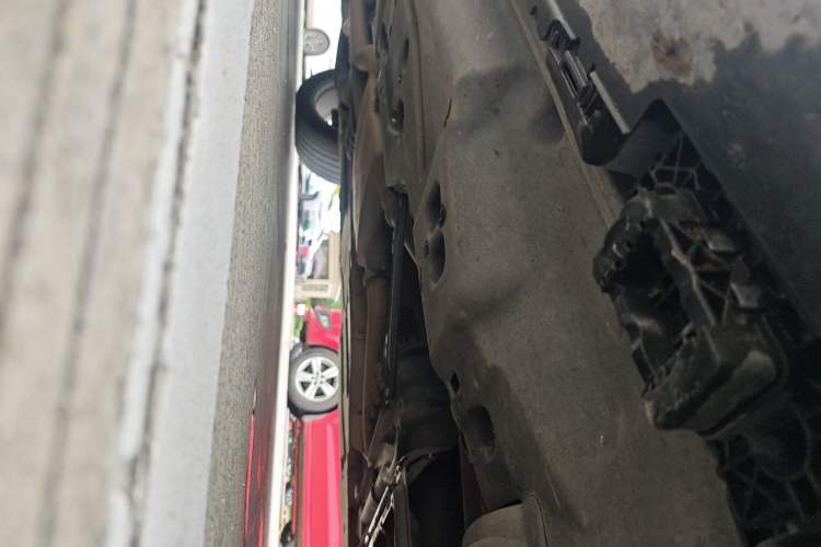 Used Mercedes-Benz GLS 2016 GLS 500 4MATIC Chassis Front Right