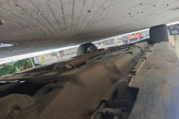 Used Mercedes-Benz GLS  Chassis Front Right