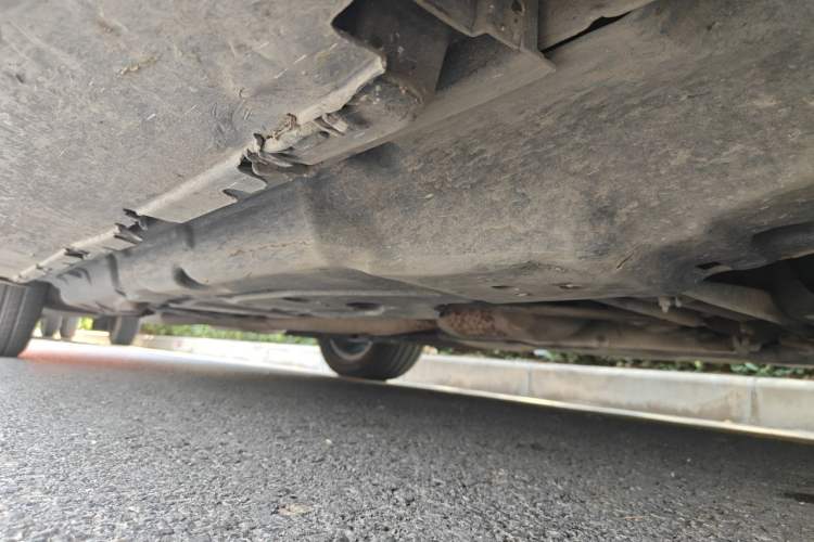 Used Mercedes-Benz GLS 2016 GLS 400 4MATIC Dynamic Model Chassis Front Right