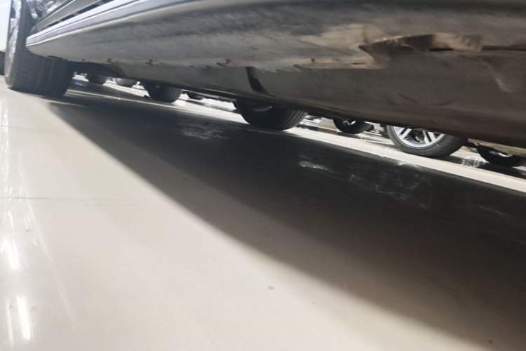 Used Mercedes-Benz GLS 2016 GLS 400 4MATIC Dynamic Model Chassis Rear Left