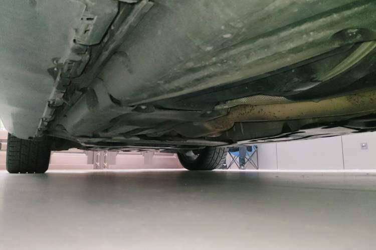 Used Mercedes-Benz GLS  Chassis Rear Left