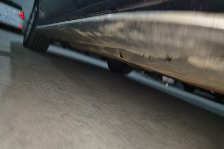 Used Mercedes-Benz GLS  Chassis Rear Left