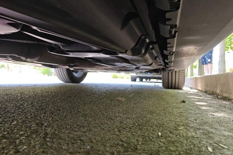 Used Mercedes-Benz GLS  Chassis Rear Right