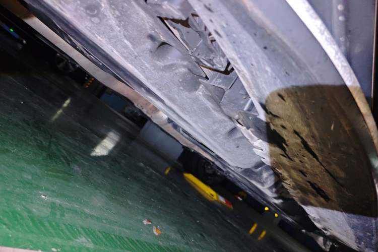Used Mercedes-Benz GLS 2016 GLS 400 4MATIC Dynamic Model Chassis Rear Right