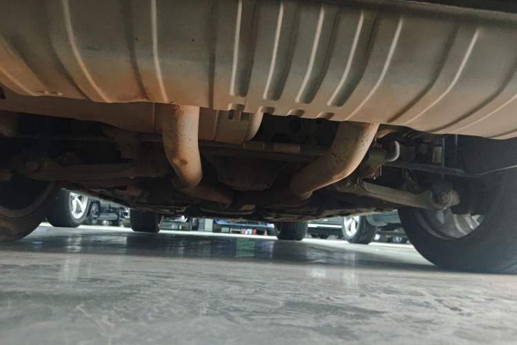 Used Mercedes-Benz GLS 2016 GLS 500 4MATIC Chassis Rear
