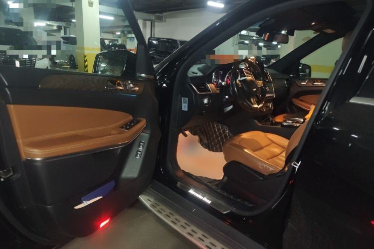 Used Mercedes-Benz GLS 2016 GLS 500 4MATIC Driver Seat