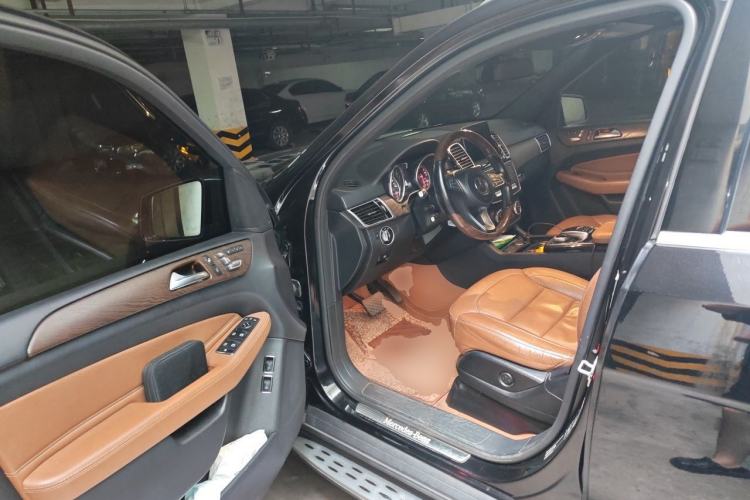 Used Mercedes-Benz GLS 2016 GLS 400 4MATIC Luxury Model Driver Seat