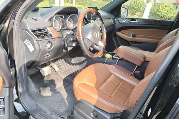 Used Mercedes-Benz GLS 2016 GLS 400 4MATIC Luxury Model Driver Seat