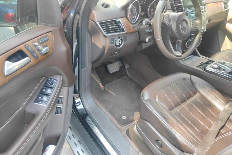 Used Mercedes-Benz GLS 2016 GLS 400 4MATIC Dynamic Model Driver Seat