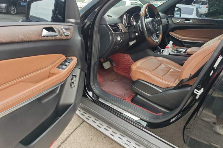 Used Mercedes-Benz GLS 2016 GLS 500 4MATIC Driver Seat