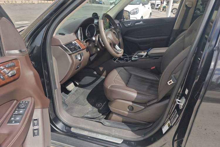 Used Mercedes-Benz GLS  Driver Seat