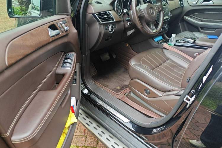Used Mercedes-Benz GLS 2016 GLS 400 4MATIC Dynamic Model Driver Seat