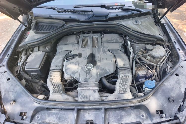 Used Mercedes-Benz GLS 2016 GLS 400 4MATIC Dynamic Model Engine Bay