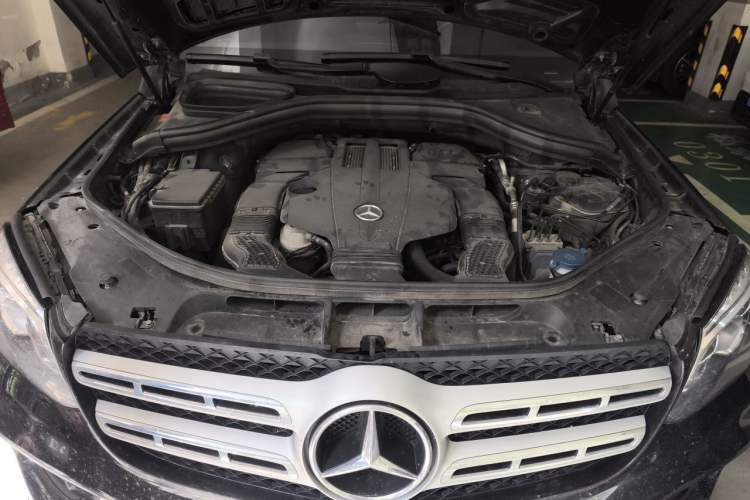 Used Mercedes-Benz GLS 2016 GLS 400 4MATIC Luxury Model Engine Bay