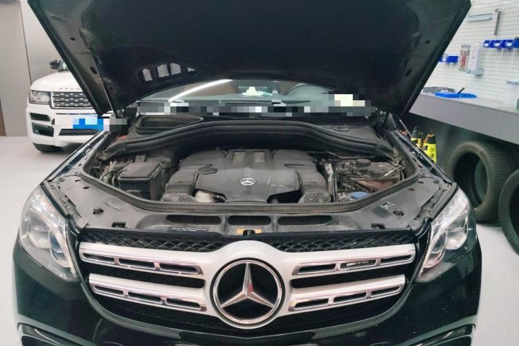 Used Mercedes-Benz GLS  Engine Bay