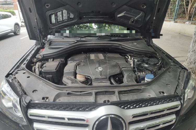 Used Mercedes-Benz GLS 2016 GLS 400 4MATIC Dynamic Model Engine Bay