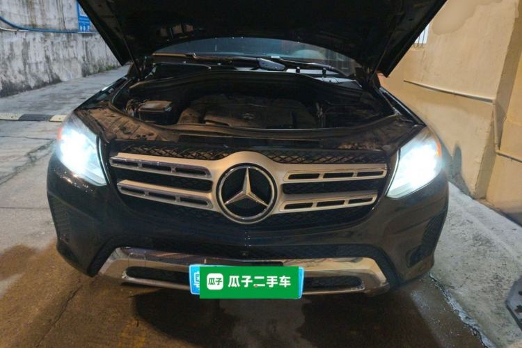 Used Mercedes-Benz GLS  Engine Bay