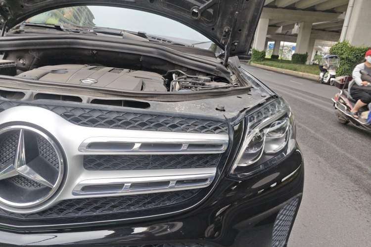 Used Mercedes-Benz GLS 2016 GLS 400 4MATIC Dynamic Model Engine Bay Left