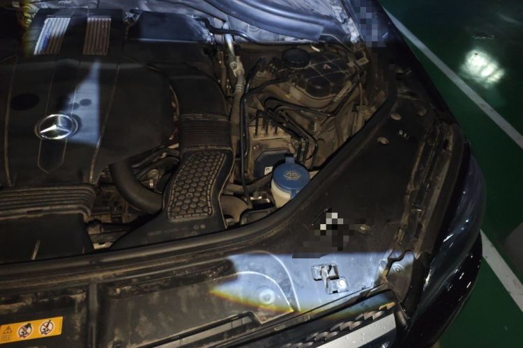 Used Mercedes-Benz GLS 2016 GLS 400 4MATIC Dynamic Model Engine Bay Left