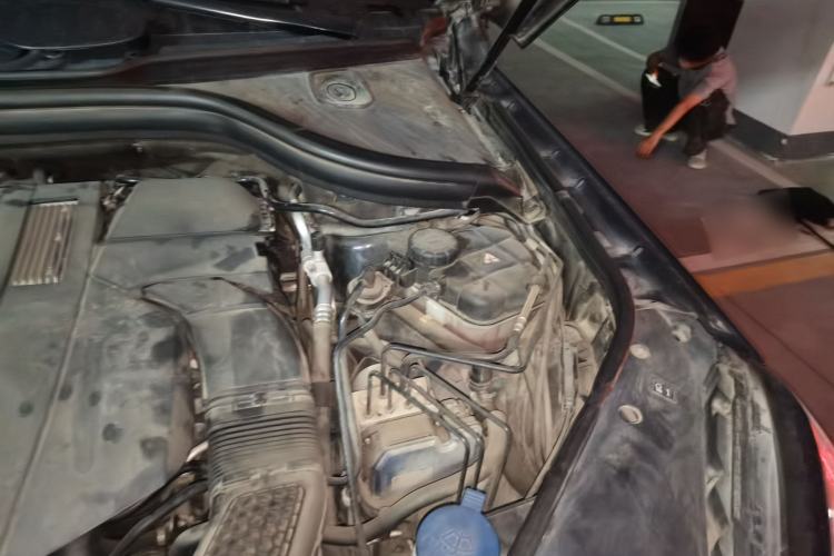 Used Mercedes-Benz GLS 2016 GLS 400 4MATIC Luxury Model Engine Bay Left