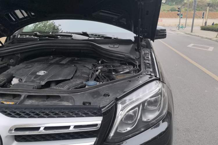 Used Mercedes-Benz GLS 2016 GLS 400 4MATIC Dynamic Model Engine Bay Left