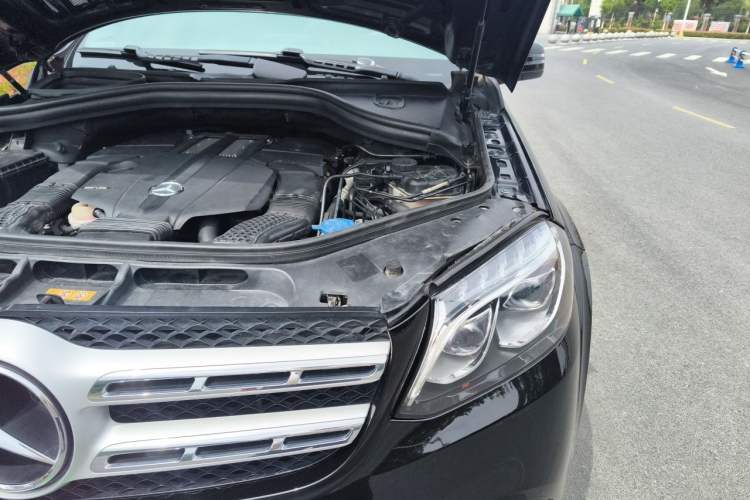 Used Mercedes-Benz GLS  Engine Bay Left