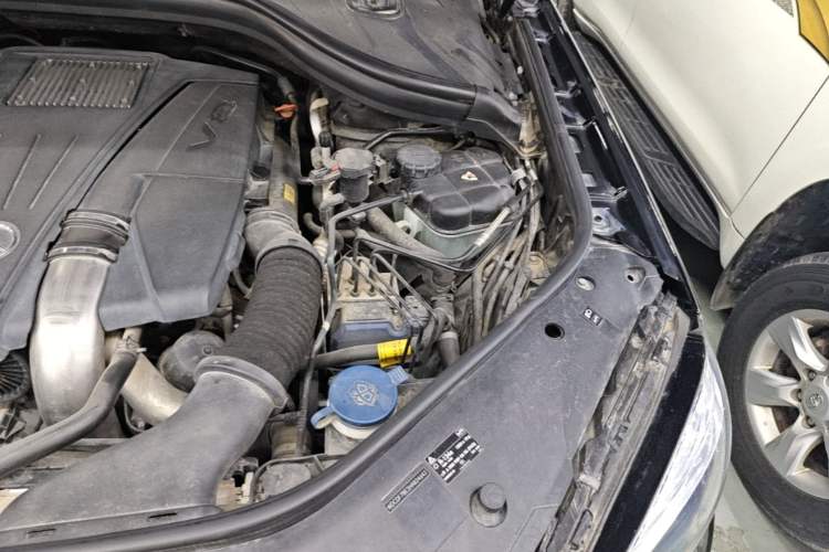 Used Mercedes-Benz GLS 2016 GLS 500 4MATIC Engine Bay Left