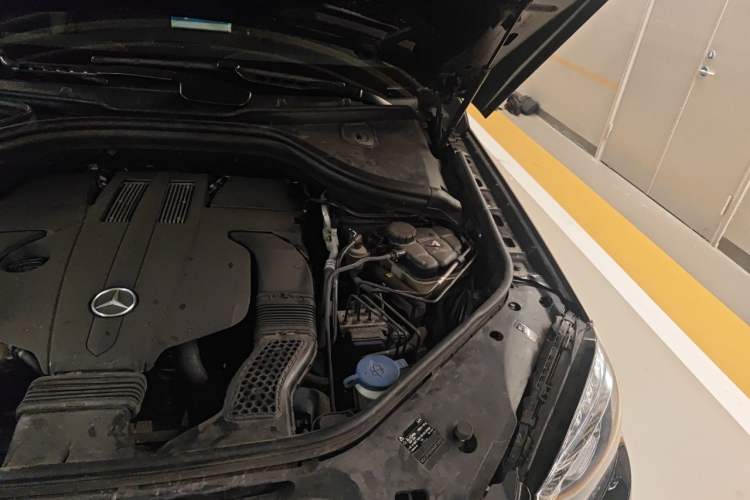 Used Mercedes-Benz GLS 2016 GLS 400 4MATIC Dynamic Model Engine Bay Left