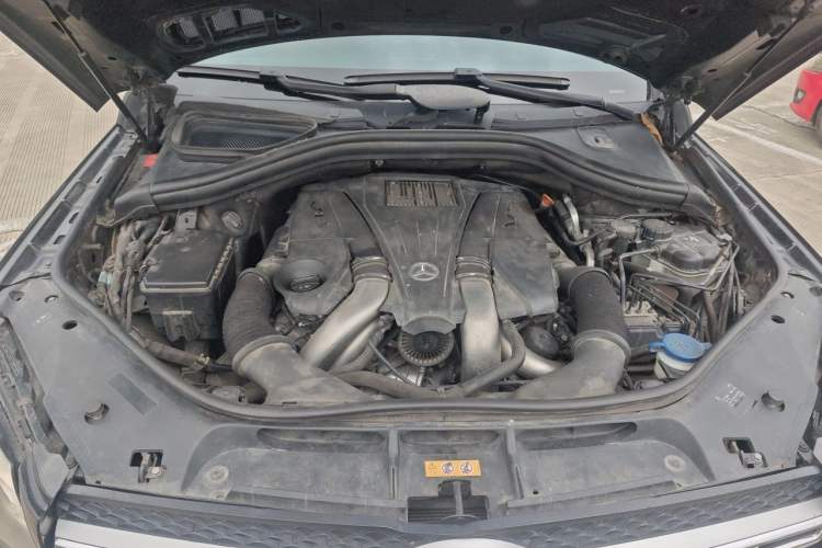 Used Mercedes-Benz GLS 2016 GLS 500 4MATIC Engine Bay
