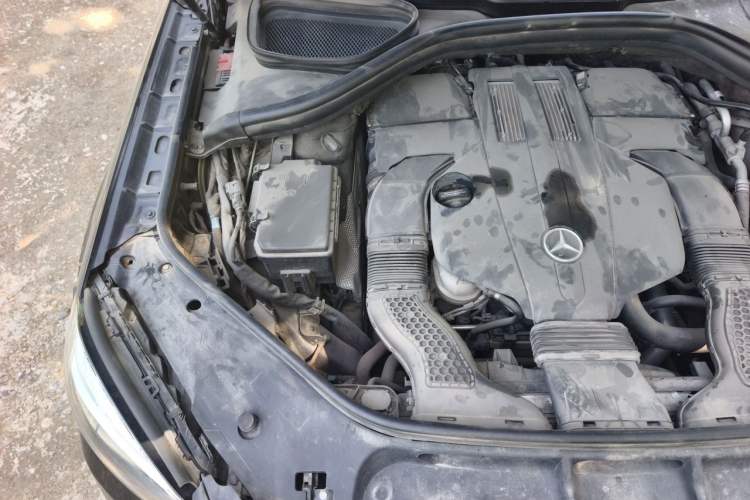 Used Mercedes-Benz GLS 2016 GLS 400 4MATIC Dynamic Model Engine Bay Right