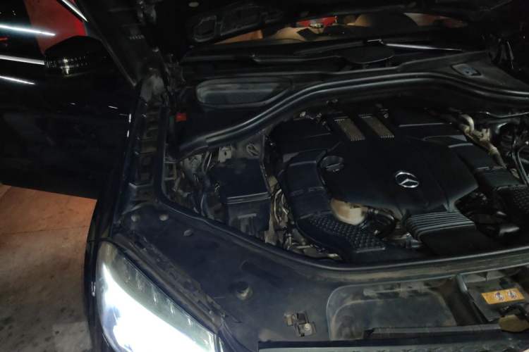 Used Mercedes-Benz GLS 2016 GLS 400 4MATIC Luxury Model Engine Bay Right