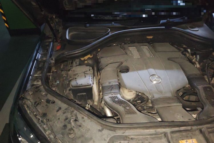 Used Mercedes-Benz GLS 2016 GLS 400 4MATIC Dynamic Model Engine Bay Right